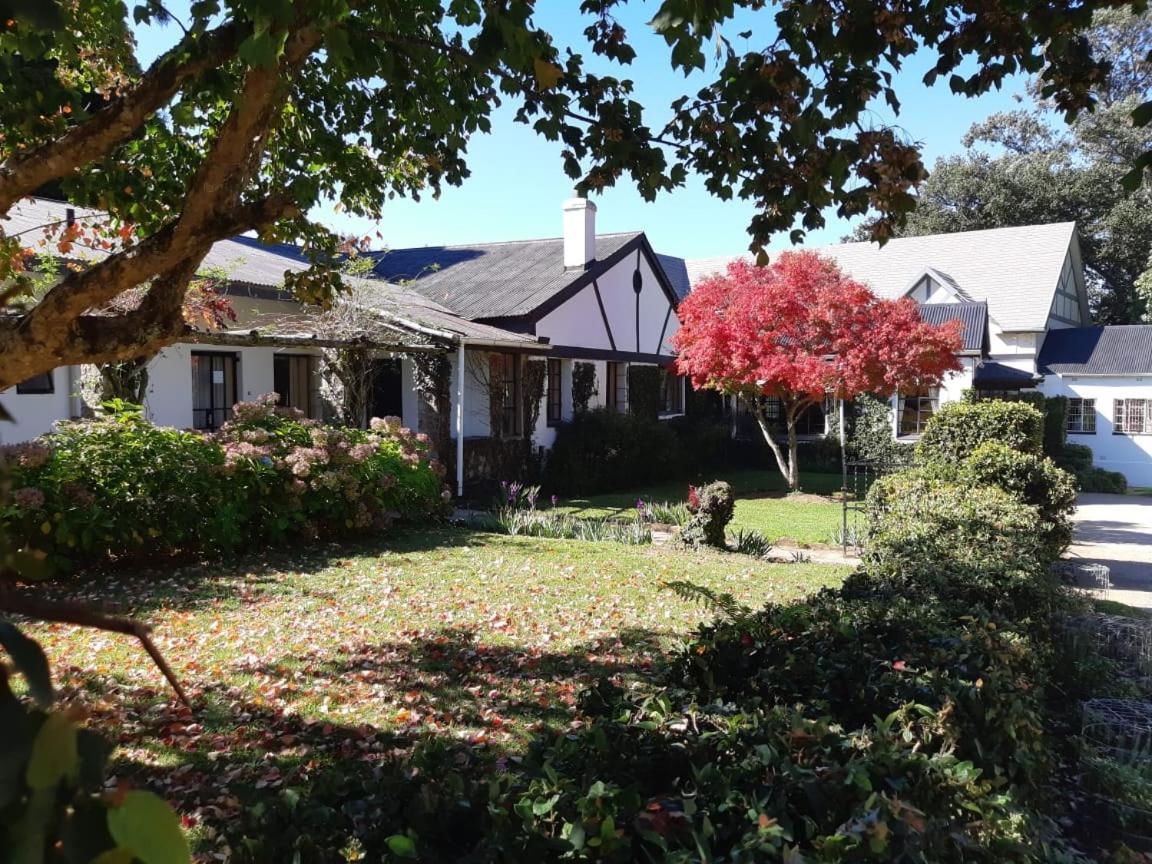 The Hogsback Inn Екстериор снимка
